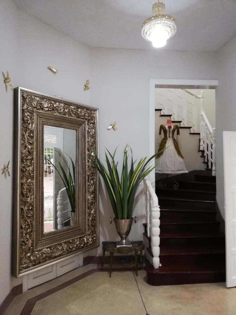 Nomad Hostel Medellín Buitenkant foto