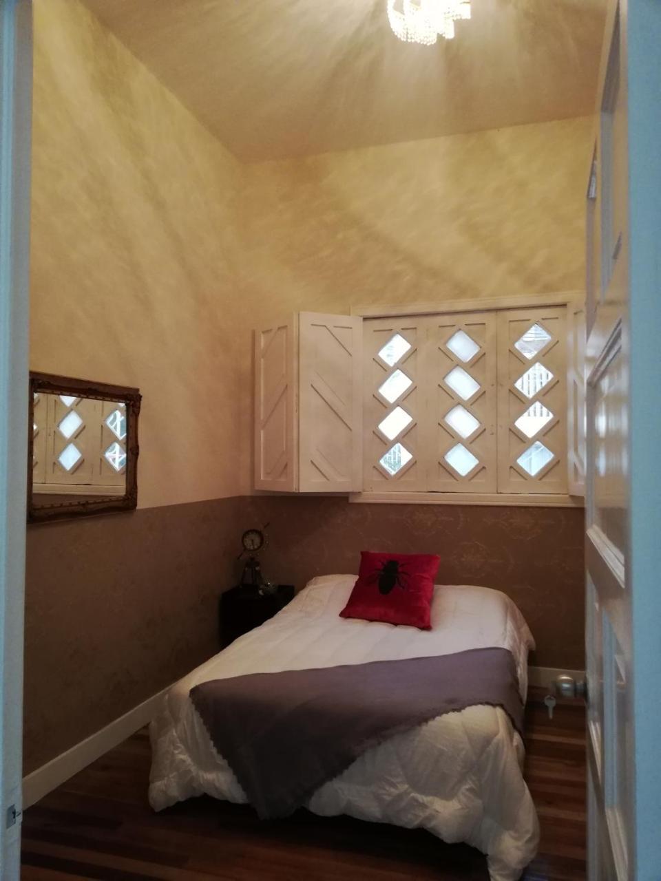 Nomad Hostel Medellín Buitenkant foto