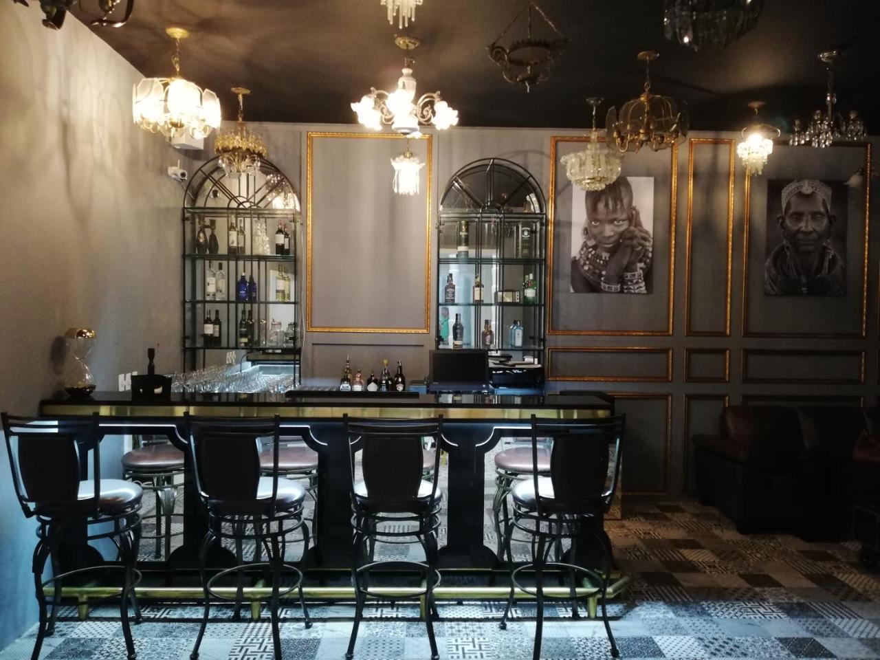 Nomad Hostel Medellín Buitenkant foto